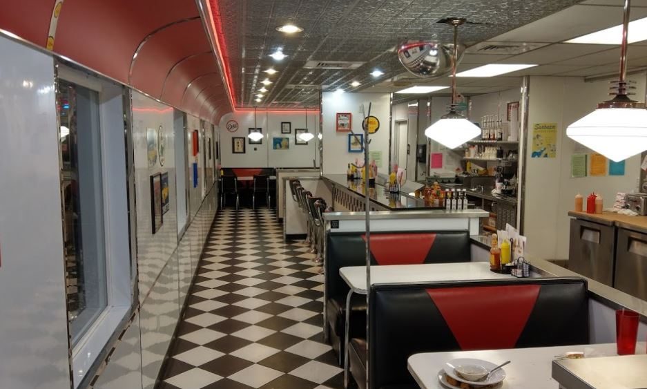 Pennys-Diner-Inside.jpg